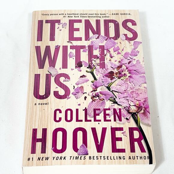 Lot of 2 Books It Starts With Us and It Ends With Us by Colleen Hoover - Picture 3 of 5